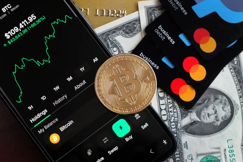 Crypto vs. Bank Transfers for Betting: The Real Numbers Behind the Wait
